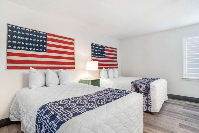 Imagen de la habitación del Hotel Rodeway inn & Suites Fort Rucker. Foto 7