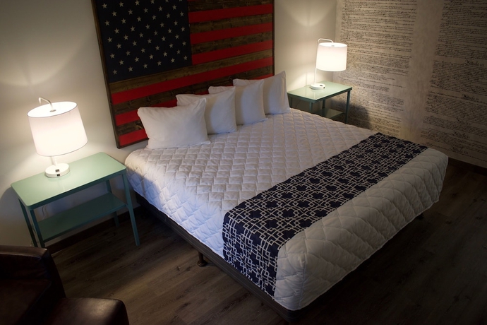 Imagen de la habitación del Hotel Rodeway inn & Suites Fort Rucker. Foto 10