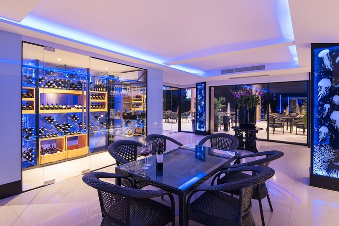 Imagen de los interiores del Hotel Rodina Beach. Foto 19