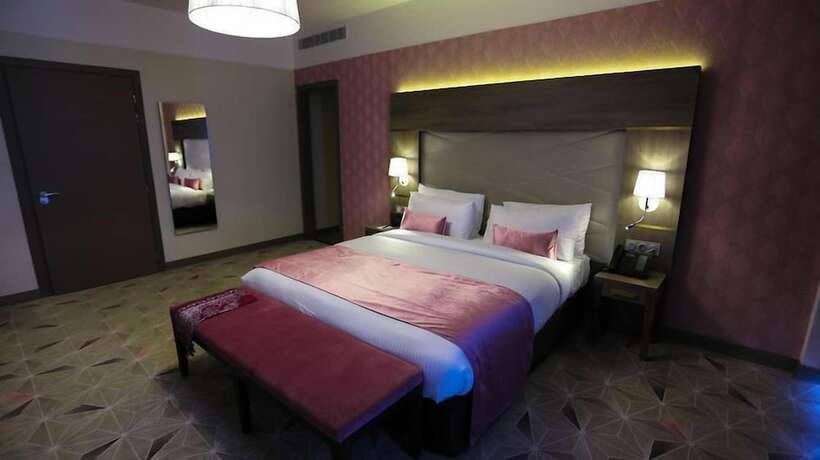 Imagen general del Hotel Rodina, Or&aacute;n. Foto 4