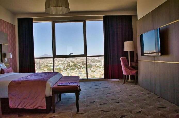 Imagen general del Hotel Rodina, Or&aacute;n. Foto 9