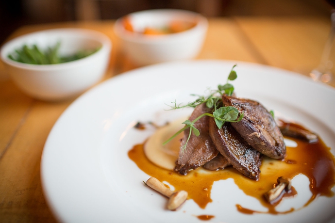 Imagen del bar/restaurante del Hotel Rodney. Foto 8