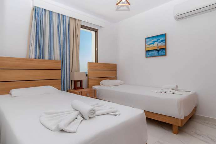 Imagen de la habitación del Hotel Rododafni Beach Apartments. Foto 12