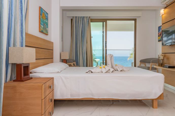 Imagen de la habitación del Hotel Rododafni Beach Apartments. Foto 14