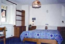 Imagen de la habitación del Hotel Rododentro. Foto 3