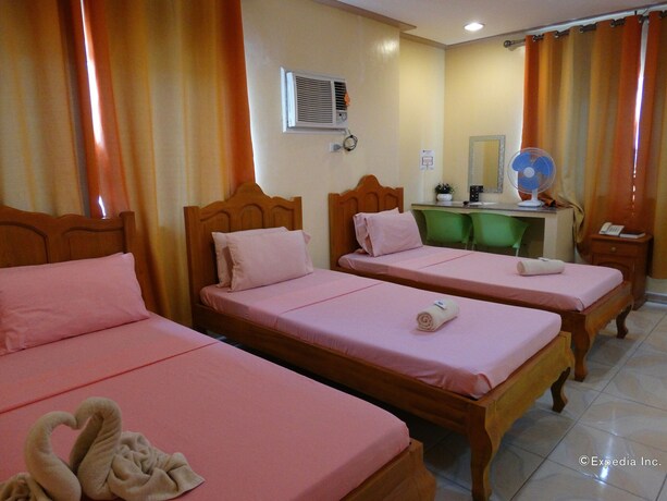 Imagen de la habitación del Hotel Rodolfo Royale. Foto 13