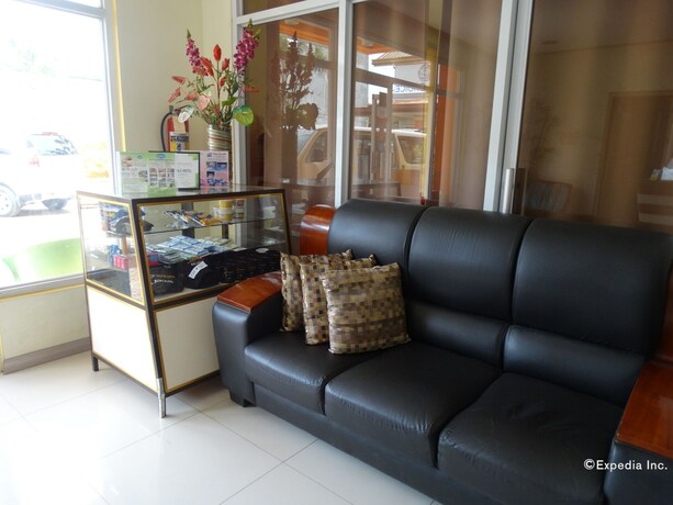Imagen de los interiores del Hotel Rodolfo Royale. Foto 18