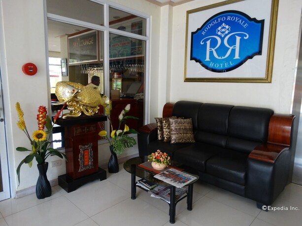 Imagen de los interiores del Hotel Rodolfo Royale. Foto 20