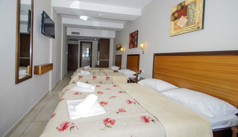 Imagen de la habitación del Hotel Rodon, Katerini. Foto 13