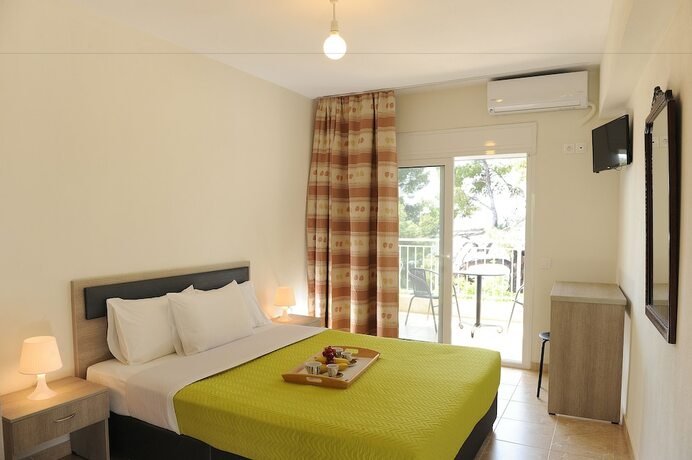 Imagen de la habitación del Hotel Rodon Loutra. Foto 17