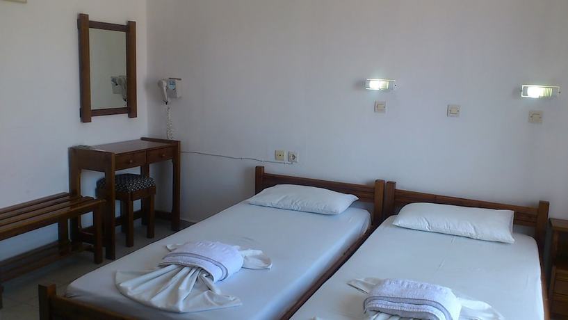 Imagen de la habitación del Hotel Rodon, Patmos. Foto 7