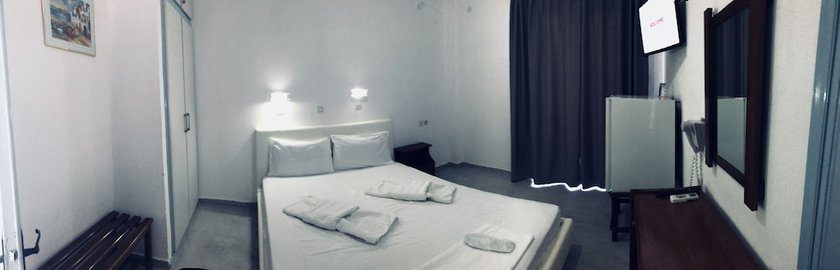 Imagen de la habitación del Hotel Rodon, Patmos. Foto 17