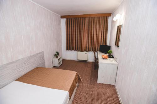 Imagen de la habitación del Hotel Rodopi, Haskovo. Foto 18