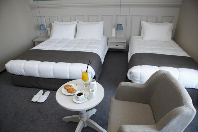 Imagen general del Hotel Rodopi, Komotin&iacute;. Foto 12