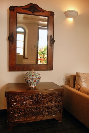 Imagen de los interiores del Hotel Rodos Niohori Elite Suites. Foto 14