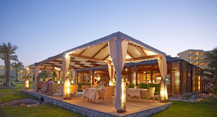 Imagen del bar/restaurante del Hotel Rodos Palladium Leisure and Wellness. Foto 3