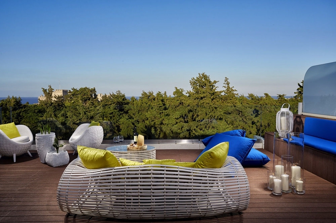 Imagen de los exteriores del Hotel Rodos Park. Foto 4