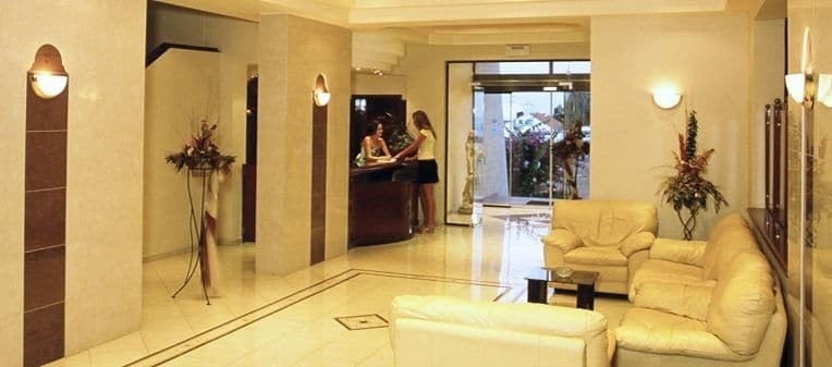 Imagen de los interiores del Hotel Rodos Star All Inclusive. Foto 17