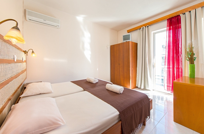 Imagen de la habitación del Hotel Rodos White. Foto 8