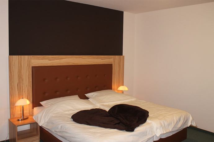 Imagen de la habitación del Hotel Roeb. Foto 11