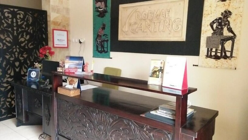 Imagen de los interiores del Hotel Roemah Canting. Foto 31