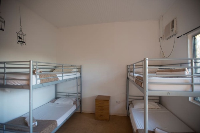 Imagen general del Hotel Roey Backpackers and Party Bar. Foto 4