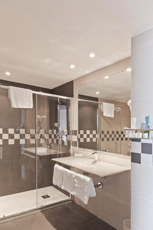 Imagen de la habitación del Hotel Roger De Flor Seleqtta. Foto 10