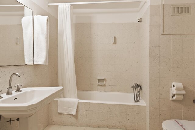 Imagen de la habitación del Hotel Roger De Flor Seleqtta. Foto 13