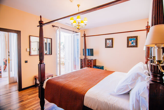 Imagen de la habitación del Hotel Roger De Flor Seleqtta. Foto 31