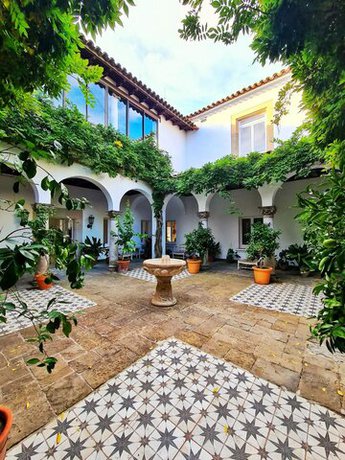 Imagen de los exteriores del Hotel Roger De Flor Seleqtta. Foto 60