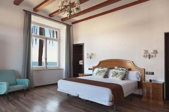 Imagen de la habitación del Hotel Roger De Flor Seleqtta. Foto 44