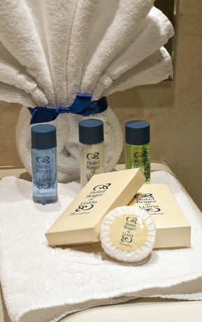 Imagen de la habitación del Hotel Roger De Lluria Barcelona. Foto 14