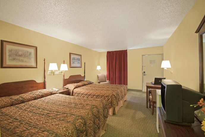Imagen de la habitación del Hotel Rogers Inn. Foto 3