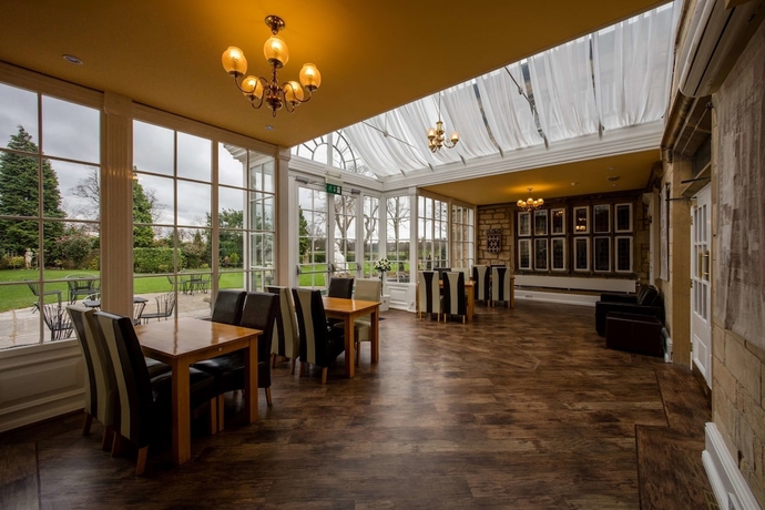 Imagen de los interiores del Hotel Rogerthorpe Manor. Foto 19