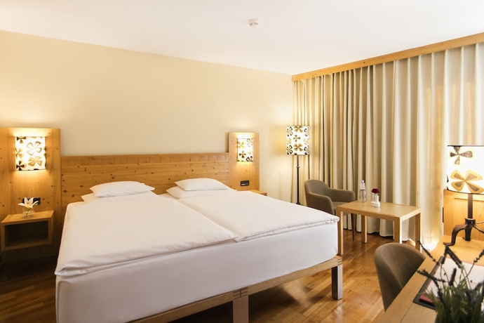 Imagen de la habitación del Hotel Rogner. Foto 13