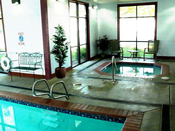Imagen de la piscina del Hotel Rogue Regency Inn and Suites. Foto 15