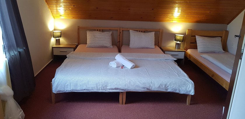 Imagen de la habitación del Hotel Rohanov. Foto 2