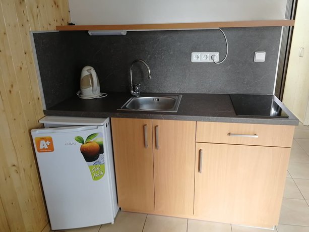 Imagen de la habitación del Hotel Rohanov. Foto 7
