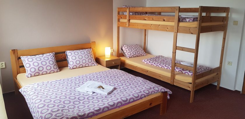 Imagen de la habitación del Hotel Rohanov. Foto 14