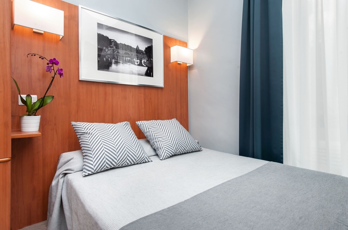 Imagen de la habitación del Hotel Roi. Foto 9