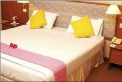 Imagen de la habitación del Hotel Roi-Et City Hotel. Foto 6