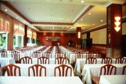 Imagen de la habitación del Hotel Roi-Et City Hotel. Foto 11