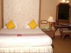 Imagen de la habitación del Hotel Roi-Et City Hotel. Foto 13