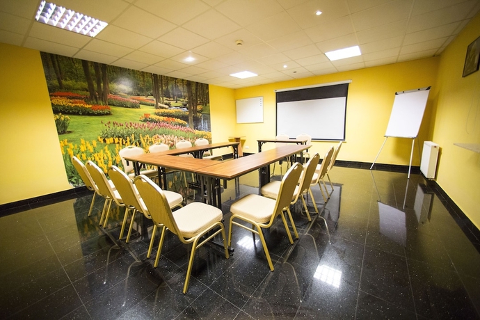 Imagen de los interiores del Hotel Roko. Foto 13