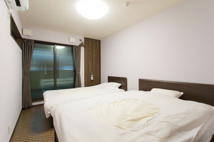 Imagen general del Hotel Rokuhara Inn. Foto 13