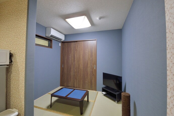 Imagen de la habitación del Hotel Rokuhara Inn. Foto 20