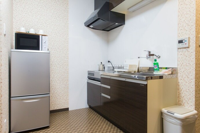 Imagen de la habitación del Hotel Rokuhara Inn. Foto 27