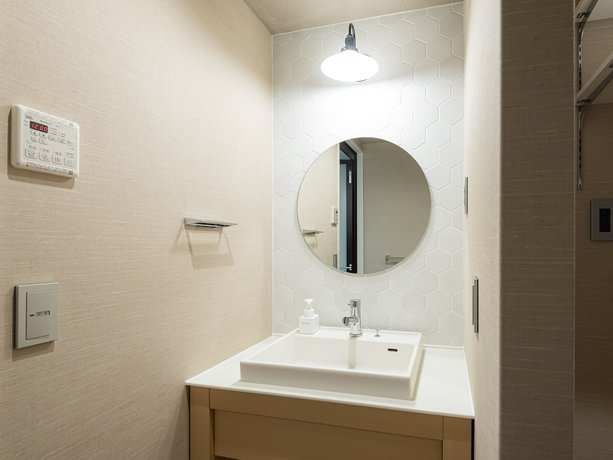 Imagen de la habitación del Hotel Rokune. Foto 17