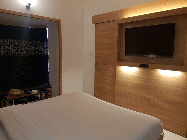 Imagen de la habitación del Hotel Roland. Foto 21