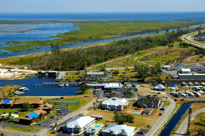 Imagen general del Hotel Roland Martin Marina and Resort. Foto 14